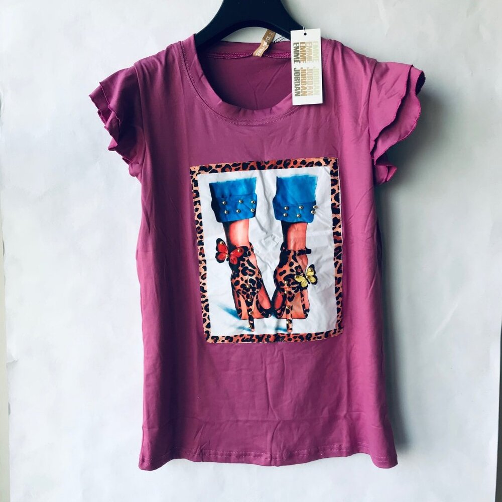 Emme Jordan Women's  Pink Graphic Tee  Size : M  NWT MSRP : $49.99
